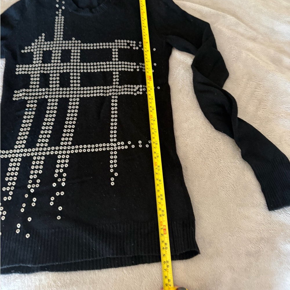 Burberry Black Checkered Women's Wool Sweater - Picture 7 of 13